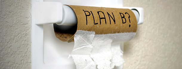 Bindungsunfähigkeit symbolisch durch eine leere Klorolle mit der Aufschrift Plan B visualisiert
