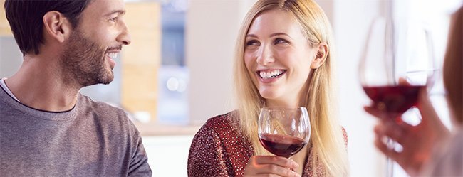 30 Zeichen Sie re ein glückliches Mädchen Dating ein einfacher Kerl