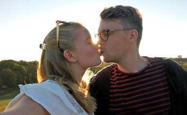 Ein Kuss und es war geschehen: Die ElitePartner-Erfolgsgeschichte von Tina und Werner